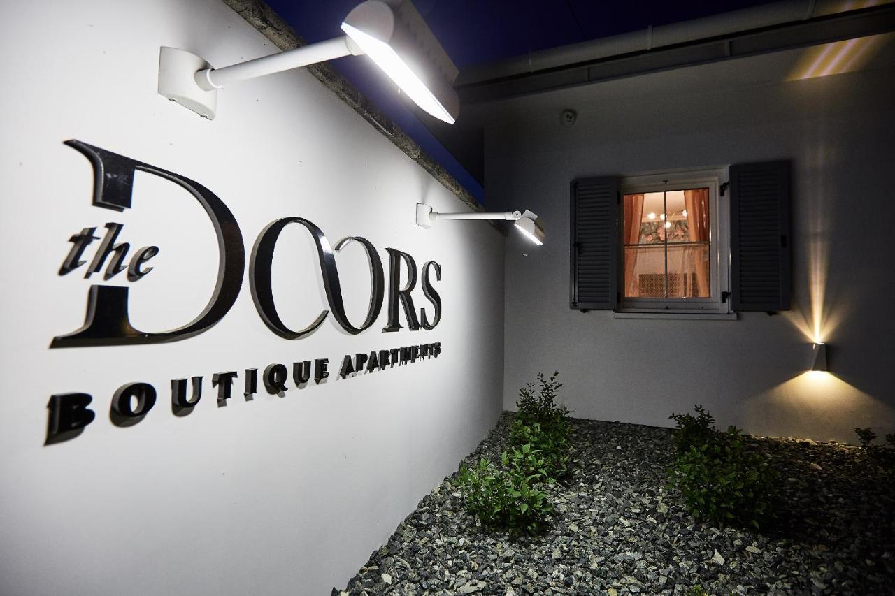 The Doors Boutique Apartments Mosonmagyaróvár Buitenkant foto